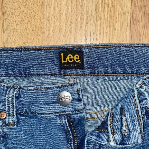 Men’s Regular Fit Jeans - Picture 4 of 4